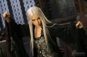 （圖）李冰冰重塑經典人物--白髮魔女