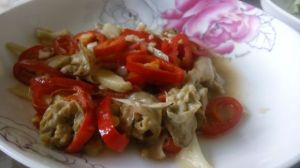 白酒蒜蓉煮生蚝 白酒蒜蓉煮生蚝