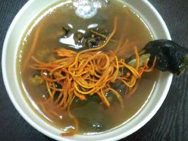 烏雞蟲草花湯 烏雞蟲草花湯