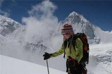 王靜[探路者董事長兼總裁]