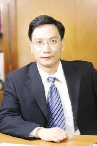 肖堅[易方達基金管理有限公司副總裁肖堅]