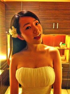 《異地戀》演唱者可兒