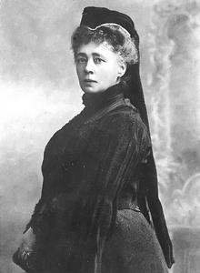 貝爾塔·馮·蘇特納 貝爾塔·馮·蘇特納