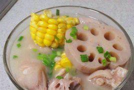 玉米蓮藕豬蹄湯 玉米蓮藕豬蹄湯