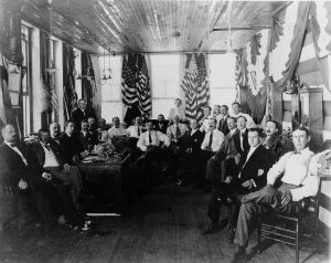 1911 CTR公司成立