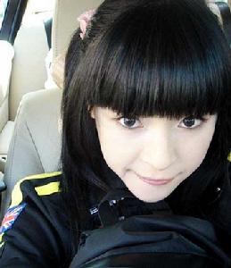 （圖）北影大一女生的照片