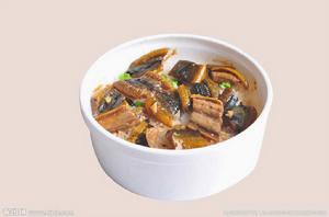 芪枸燉黃鱔 芪枸燉黃鱔