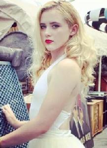 凱薩琳·紐頓 凱薩琳·紐頓