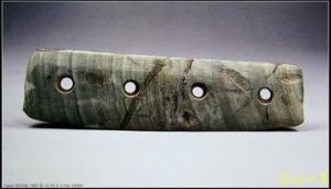 四孔石刀 四孔石刀