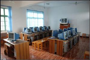 電腦室