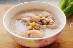 黃芪豬蹄湯 黃芪豬蹄湯