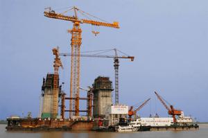 D5200-240塔式起重機