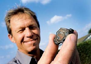 加州政府批准將位於月球表面“寧靜海”的登月現場正式登記為“受保護歷史遺蹟”，從而也正式宣布了“太空考古學”這一全新學科的誕生。