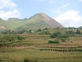 鎮雄縣潑機鎮 鎮雄縣潑機鎮