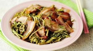 醃香椿炒臘肉 醃香椿炒臘肉