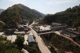 梁家河[陝西省延安市延川縣梁家河村]