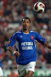 尼瓦爾多[巴西足球運動員]