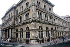 布達佩斯考文紐斯大學 布達佩斯考文紐斯大學