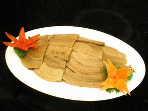 松茸炒山雞片 松茸炒山雞片