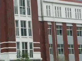 略陽一中 略陽一中