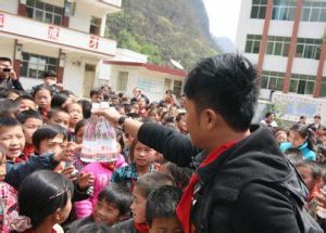 陳志朋旱區送水