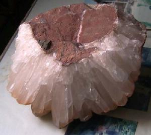 天然水晶石