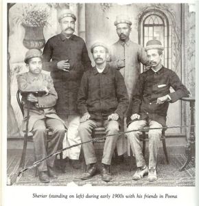 希瑞亞在1900的留影