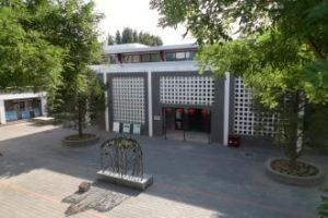 清華大學附屬國小