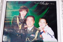 張曉光的三口之家