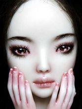 enchanted doll 眼睛