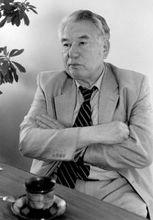 欽吉斯&middot;艾特瑪托夫