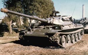 日本74式主戰坦克