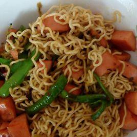 油炒速食麵 油炒速食麵