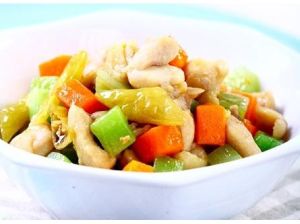 泡椒炒三丁 泡椒炒三丁