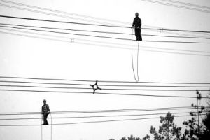 超高壓巡線工 超高壓巡線工