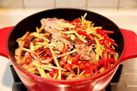 川味麻辣鴨 川味麻辣鴨