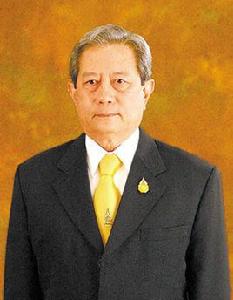 素拉育·朱拉暖