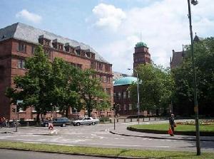 弗賴堡大學