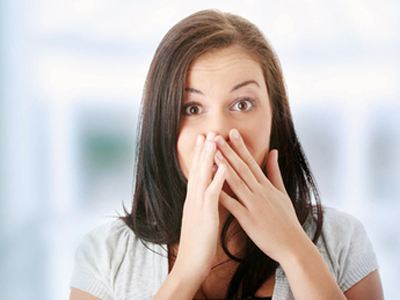 為什麼有些人口臭嚴重卻不自知?