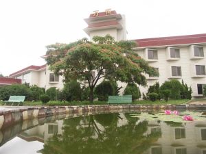 大連萬恆假日酒店 大連萬恆假日酒店