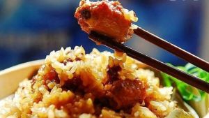糯米排骨飯 糯米排骨飯