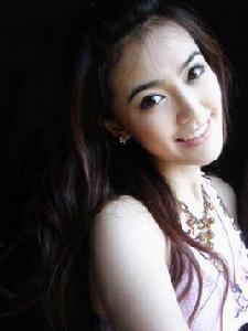 丁丁[中國內地女歌手、演員]