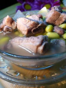肋排青豆湯 肋排青豆湯