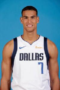 德懷特·鮑威爾