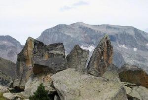 （圖）庇里牛斯山