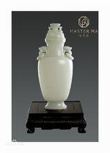 馬學武玉雕作品——《靈芝瓶》