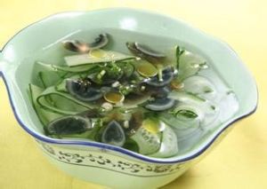 黃瓜皮蛋湯 黃瓜皮蛋湯