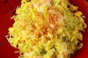蒜香蝦仁炒飯 蒜香蝦仁炒飯