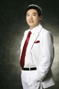 劉鵬程[青年朗誦家，歌唱演員]