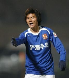 李毅[足球運動員]